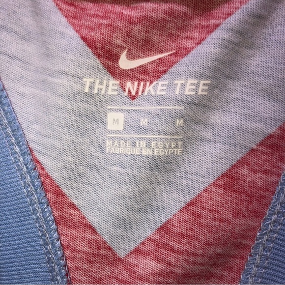 Adorable striped blue and red NIKE workout tank - Picture 4 of 5